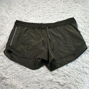 Lululemon Hotty Hot Short (Long 4") Dark Olive
